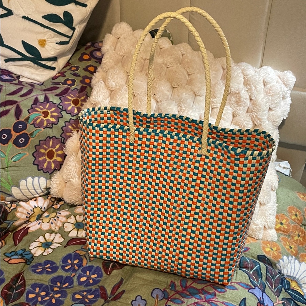 Chic Multicolor Woven Tote Bag